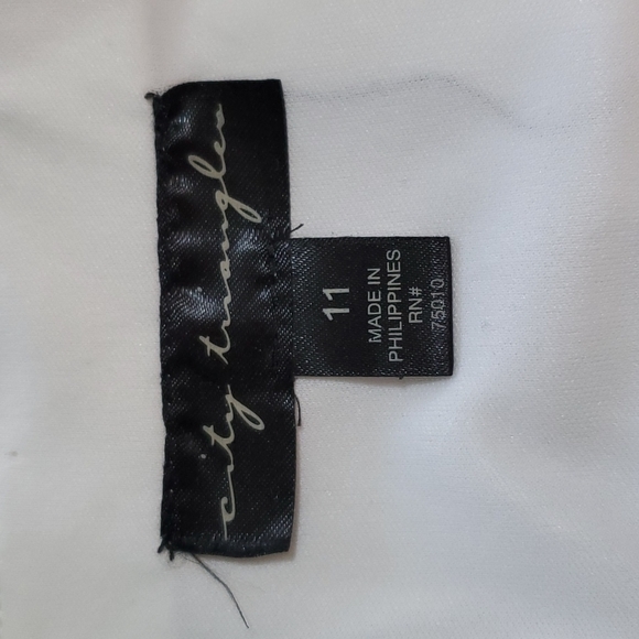 NWT - City Triangles Black/Offwhite Short Strapless Formal - Size 11 - Picture 10 of 13